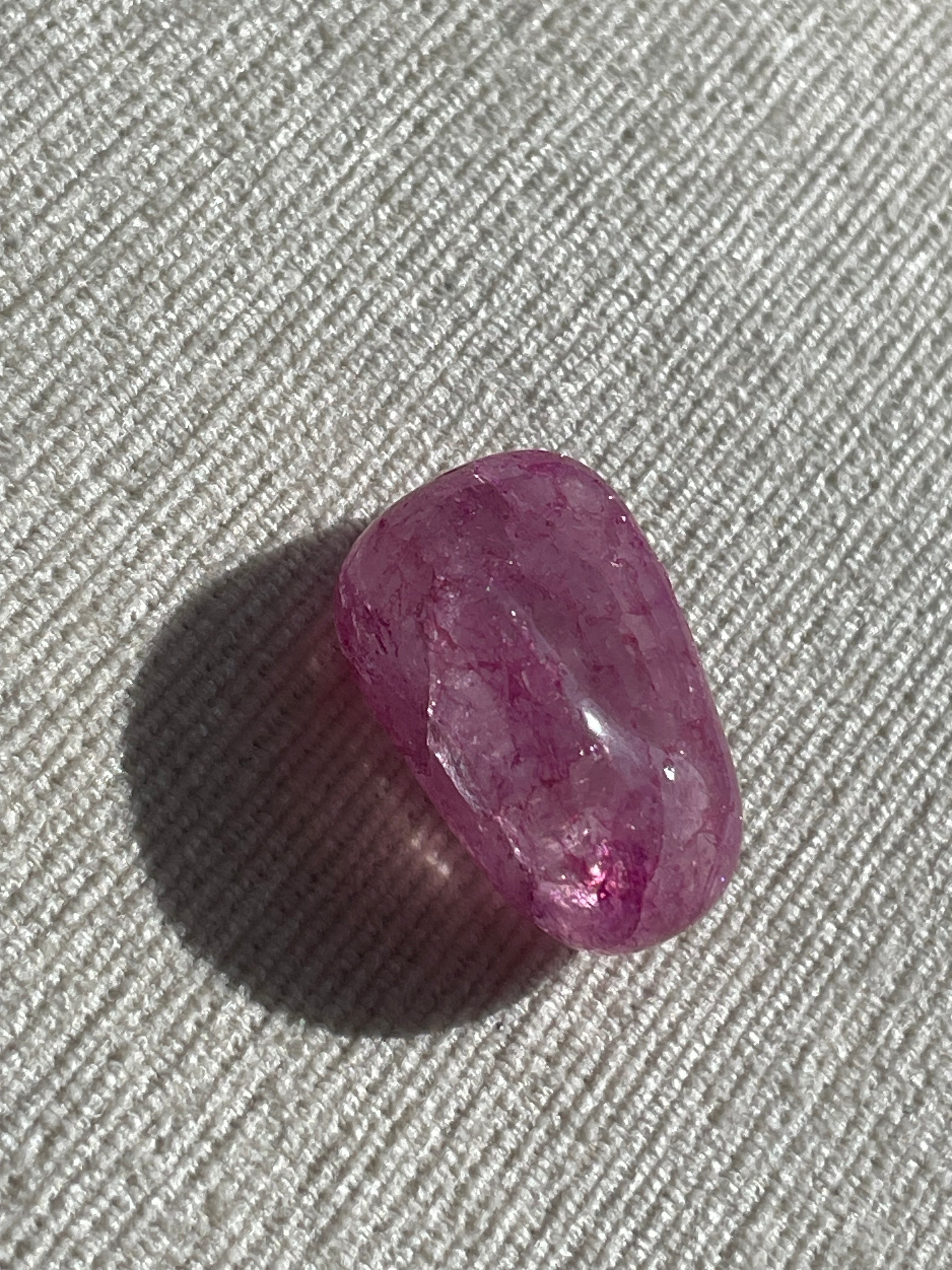 Single crackled color quartz stone - Brazil - Small