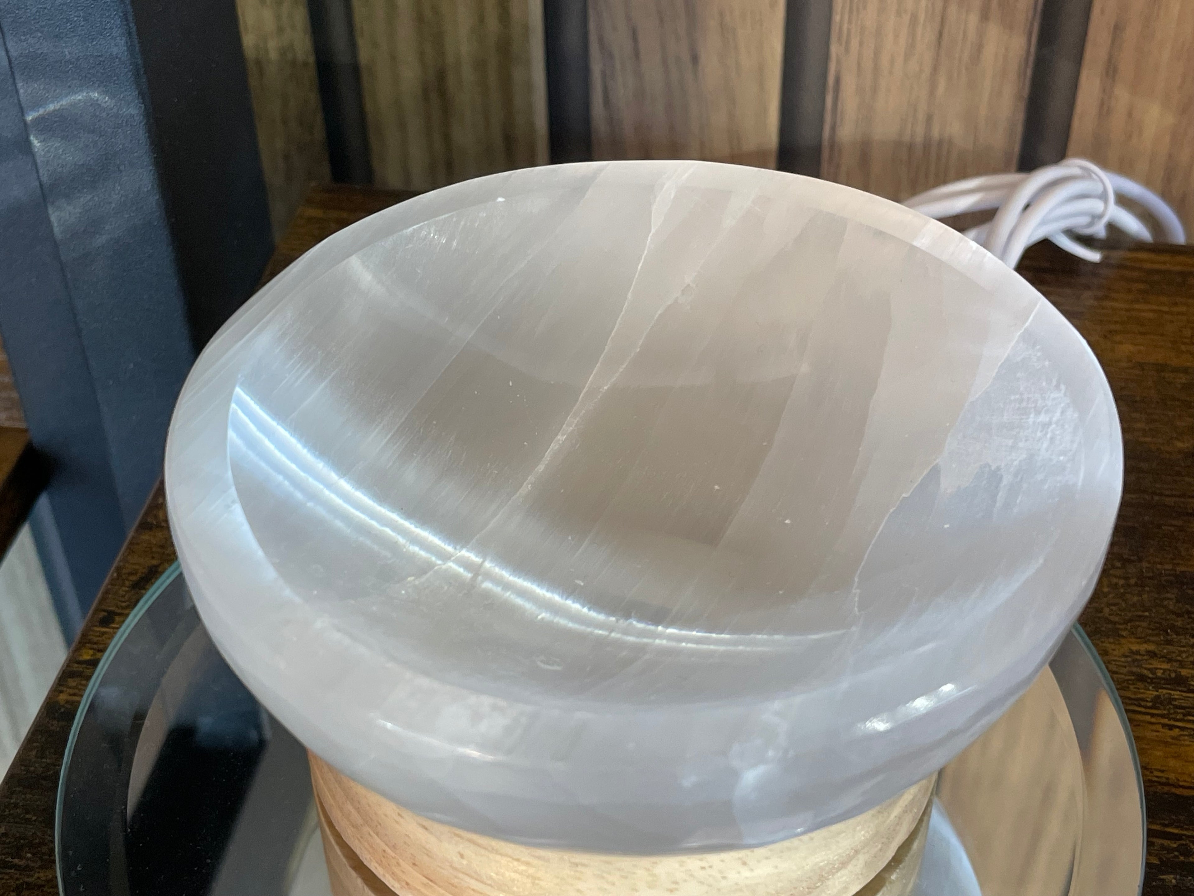 Selenite Carved Bowl (10cm)