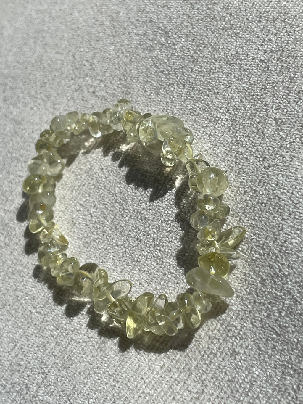 Chipped gemstone bracelet