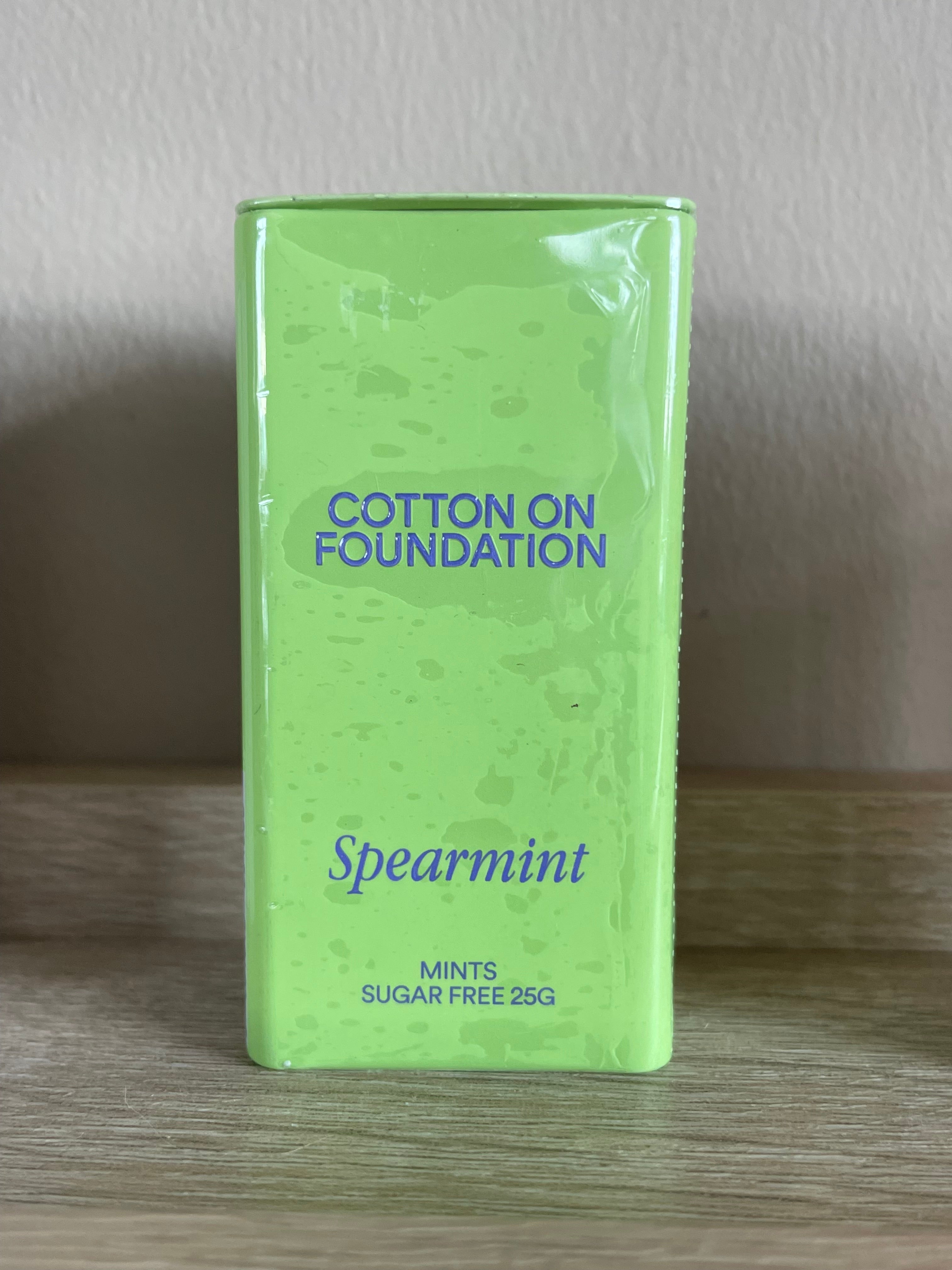 Pocket mints