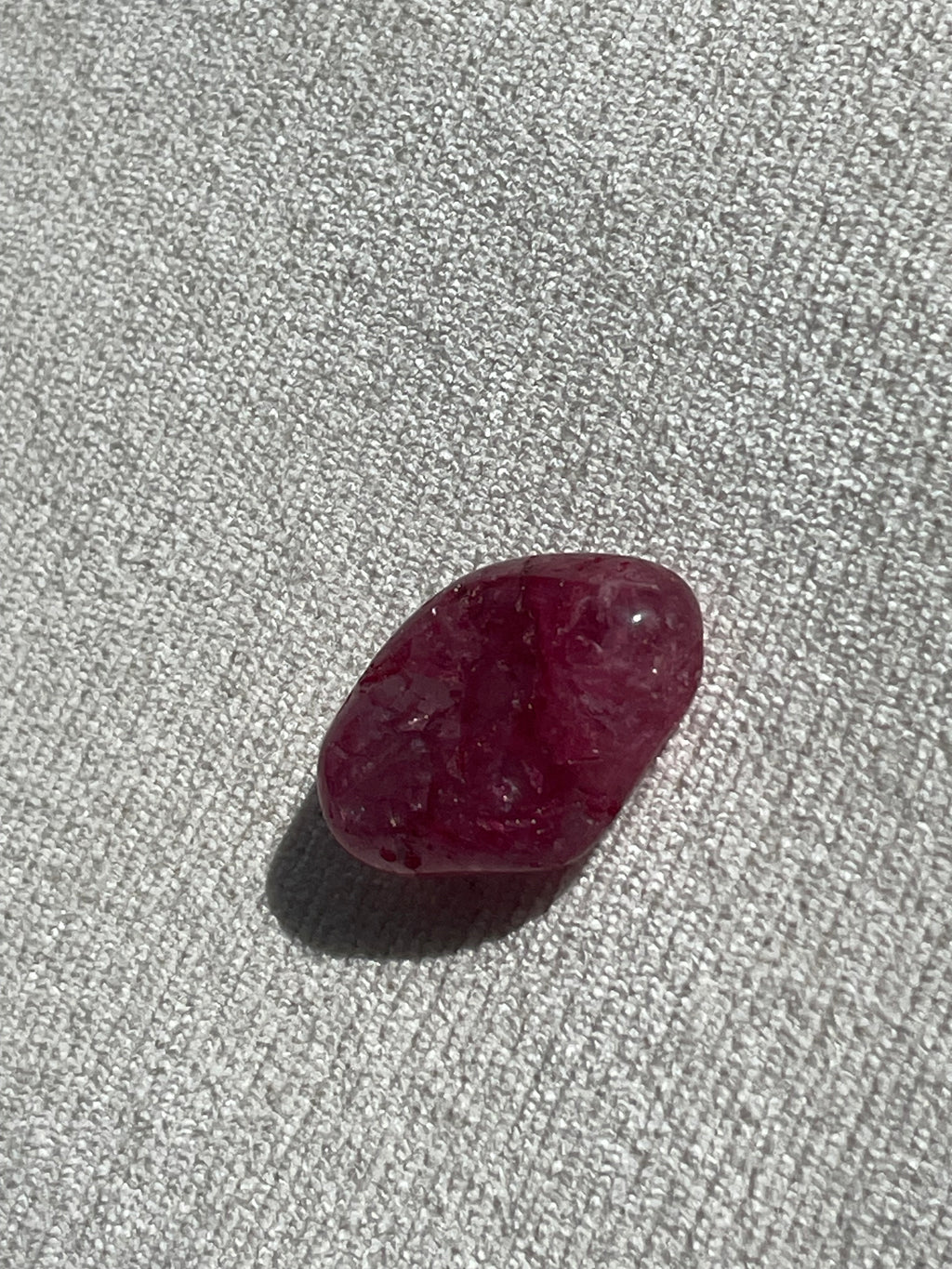 Single crackled color quartz stone - Brazil - Small